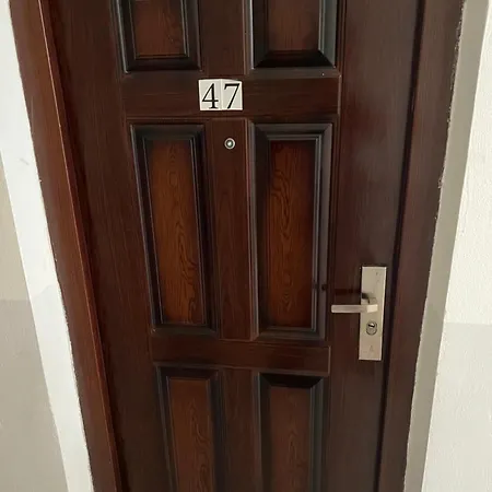 Amles 아파트
