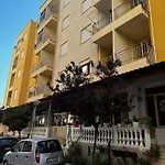 Amles Vlorë